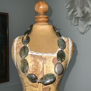 Vintage sterling stone handmade Green top quality Labradorite Statement Necklace